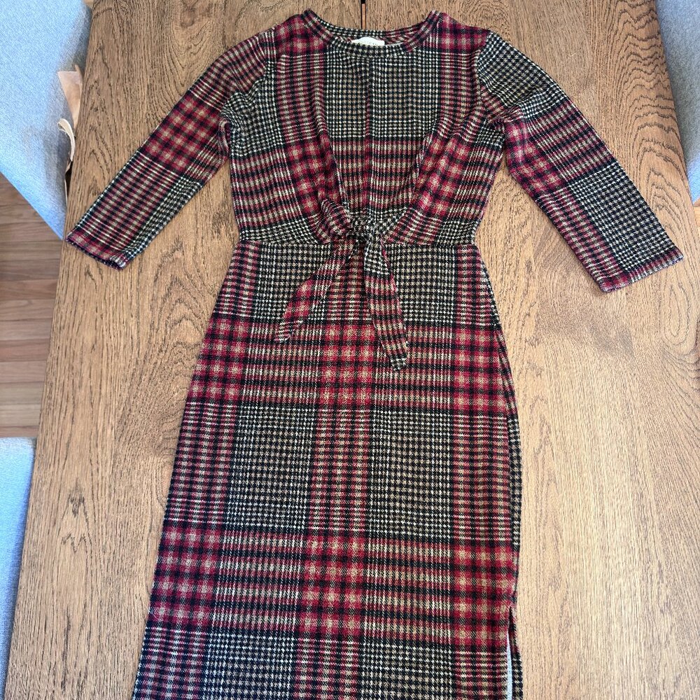 Monteau‎ Red Plaid Bow Tie Dress Size S